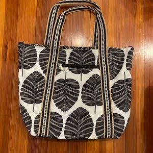 Sunn N’ Sand Tote Bag